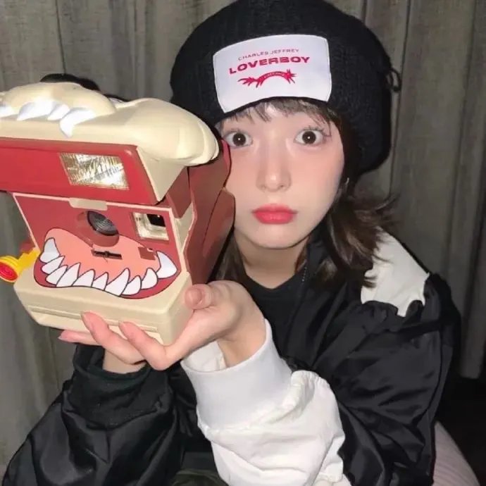 欲乱唇迷